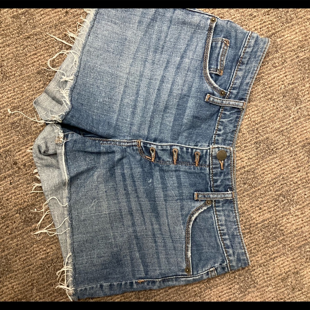 High waisted denim shorts